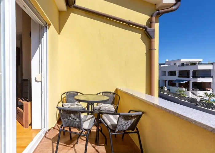 Tina 2 - Mpolo Apartament *