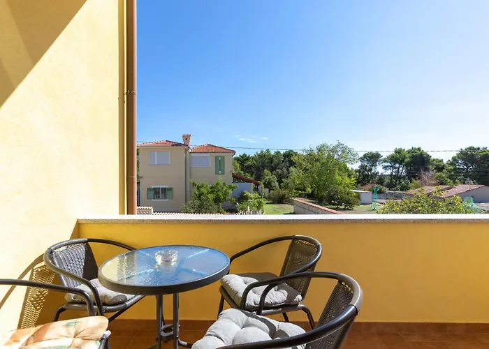 Apartament Tina 2 - Mpolo *